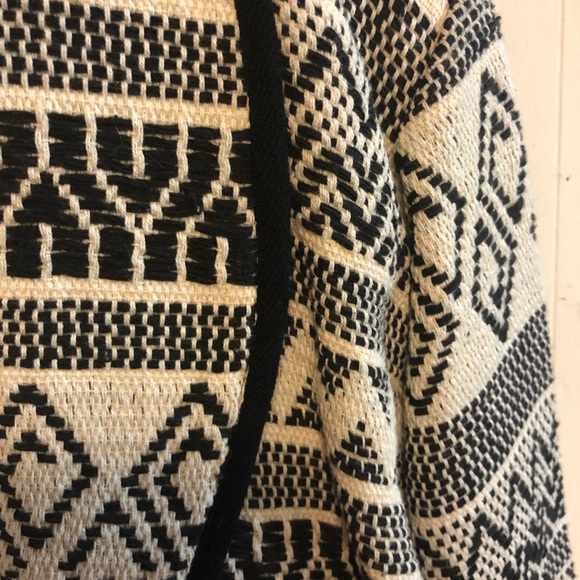 Western/Southwest Style Jacket - Picture 4 of 5